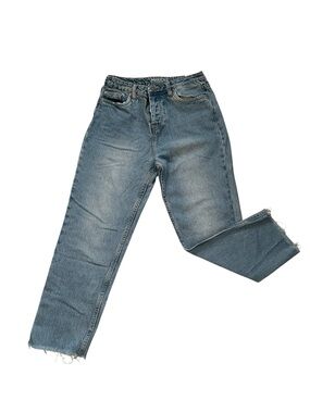 Mandee Light Wash vintage High Rise Straight Leg Raw Hem Denim Jeans Size: 5